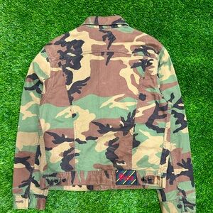 Exclusive exclusive exclusive
Ralph Lauren camo Jean jacket